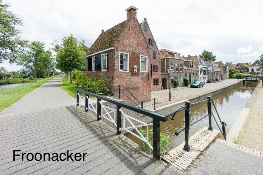 Albertine Agnes Tiny House Franeker Exterior photo